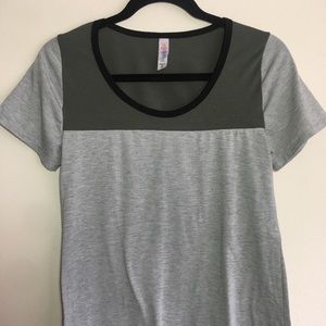 Lularoe classic t-shirt